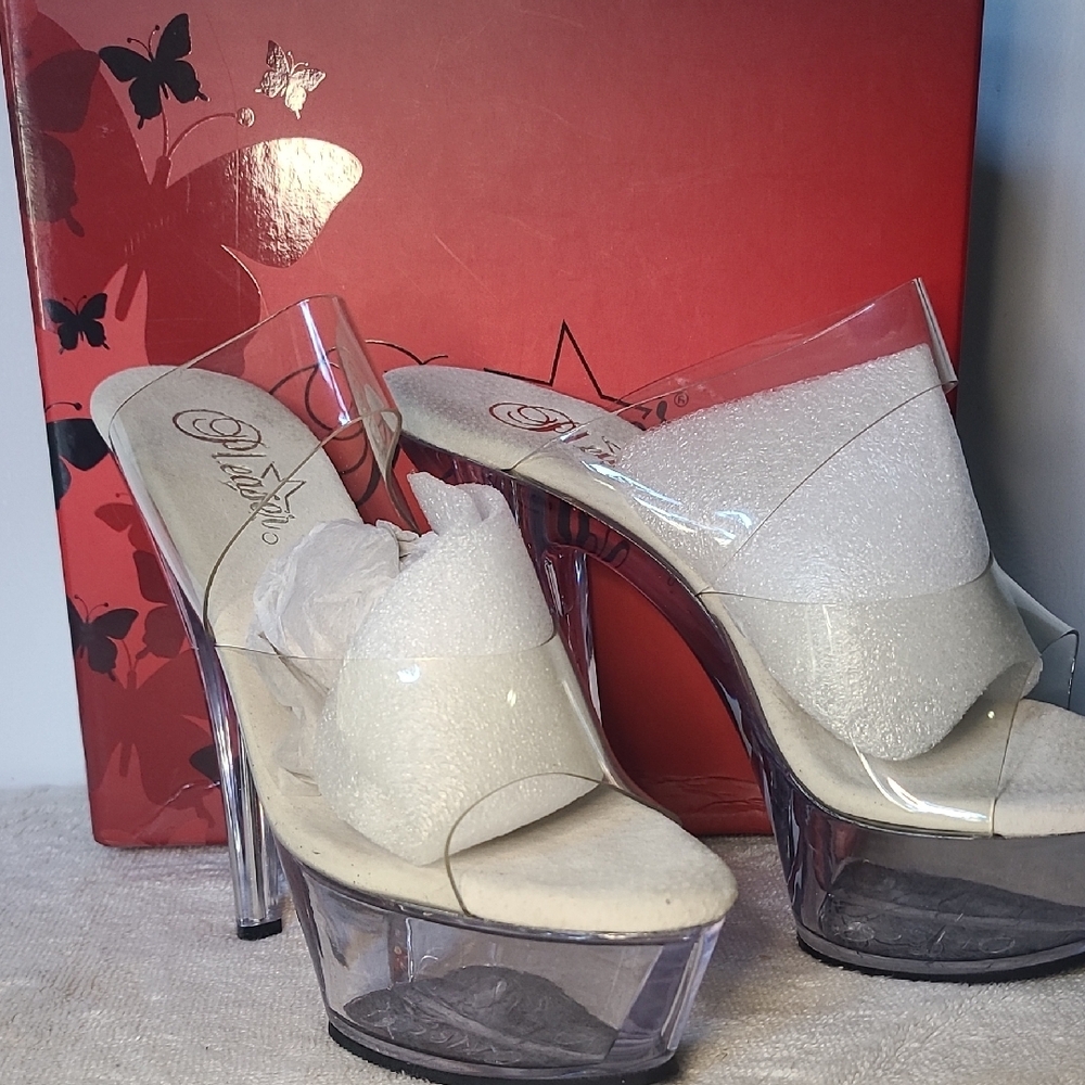 Pleaser Clear Platform Heels - Picture 4 of 6